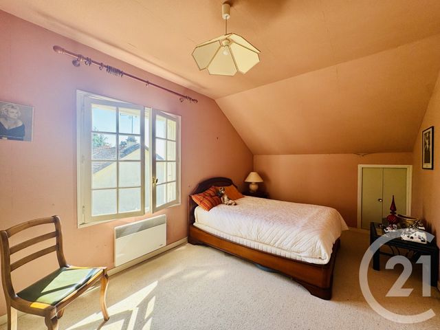 Maison à vendre - 7 pièces - 140,05 m2 - St Arnoult En Yvelines - 78 - ILE-DE-FRANCE