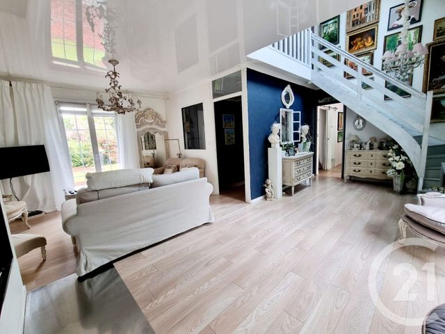 Maison à vendre - 8 pièces - 144,89 m2 - St Arnoult En Yvelines - 78 - ILE-DE-FRANCE