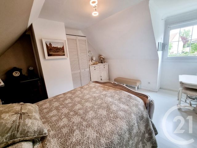 Maison à vendre - 8 pièces - 144,89 m2 - St Arnoult En Yvelines - 78 - ILE-DE-FRANCE