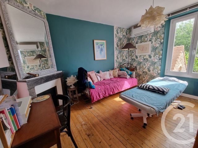 Afficher la photo en grand Maison à vendre - 6 pièces - 130 m2 - St Arnoult En Yvelines - 78 - ILE-DE-FRANCE