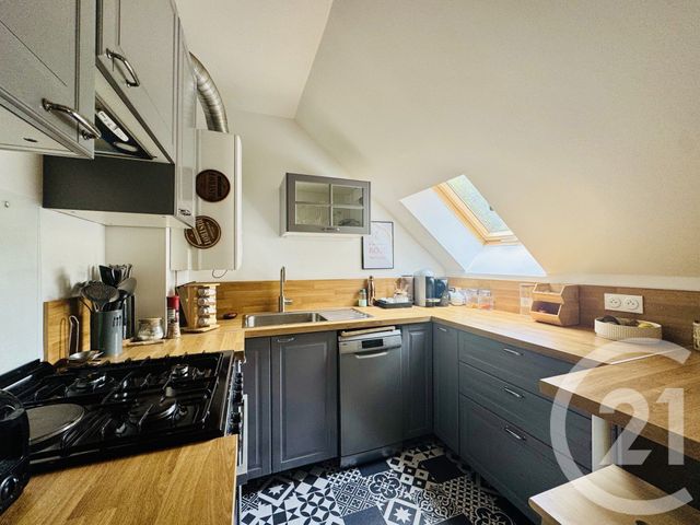 Afficher la photo en grand Appartement F3 à vendre - 3 pièces - 70 m2 - St Arnoult En Yvelines - 78 - ILE-DE-FRANCE