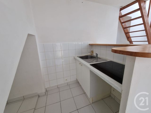 Appartement F1 à vendre - 1 pièce - 15 m2 - St Arnoult En Yvelines - 78 - ILE-DE-FRANCE