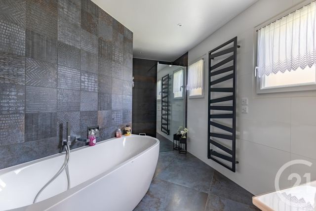 Maison à vendre - 7 pièces - 223 m2 - Ablis - 78 - ILE-DE-FRANCE