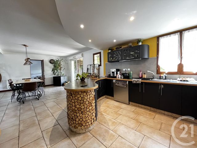 Maison à vendre - 6 pièces - 160 m2 - Auneau Bleury St Symphorien - 28 - CENTRE