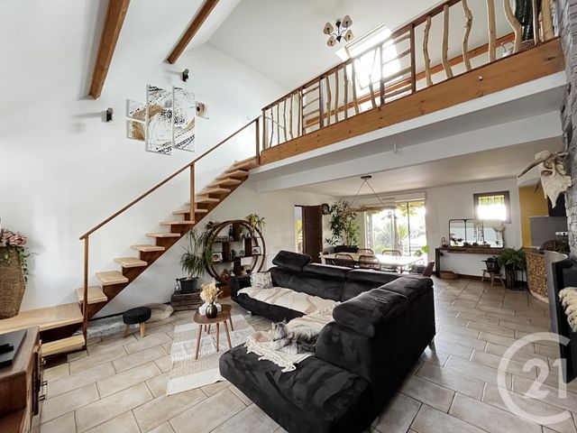 Maison à vendre - 6 pièces - 160 m2 - Auneau Bleury St Symphorien - 28 - CENTRE