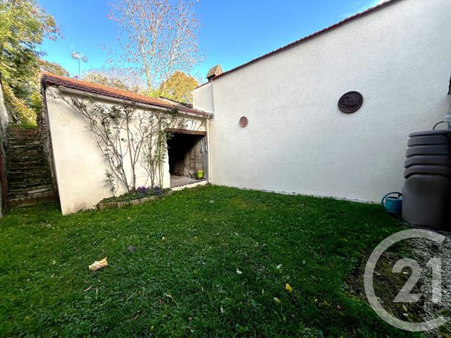 Afficher la photo en grand Maison à vendre - 4 pièces - 81,60 m2 - Auneau Bleury St Symphorien - 28 - CENTRE