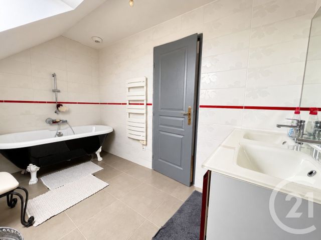 Maison &agrave; vendre - 7 pi&egrave;ces - 148 m2 - Auneau Bleury St Symphorien - 28 - CENTRE