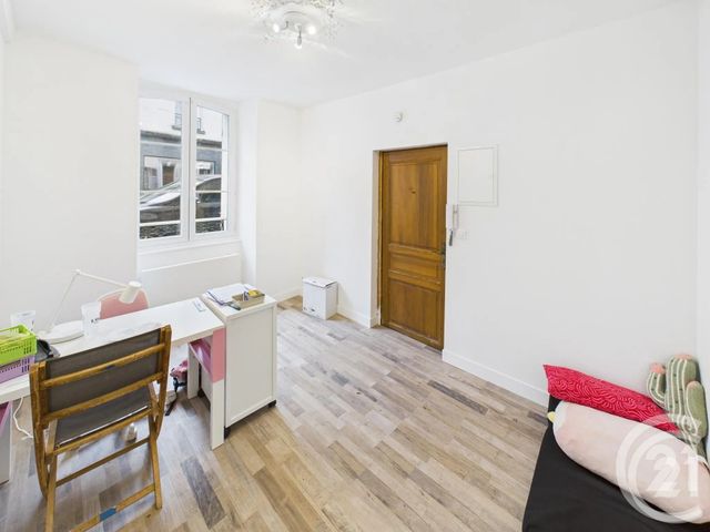 Appartement F1 à vendre AUNEAU BLEURY ST SYMPHORIEN