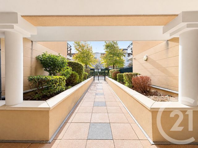 Appartement F3 &agrave; vendre - 3 pi&egrave;ces - 67,69 m2 - Rambouillet - 78 - ILE-DE-FRANCE