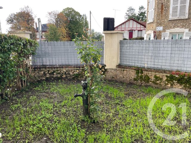 Appartement Studio à vendre - 1 pièce - 27 m2 - Briis Sous Forges - 91 - ILE-DE-FRANCE