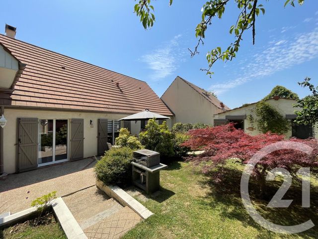 Maison à vendre - 8 pièces - 156 m2 - Bonnelles - 78 - ILE-DE-FRANCE