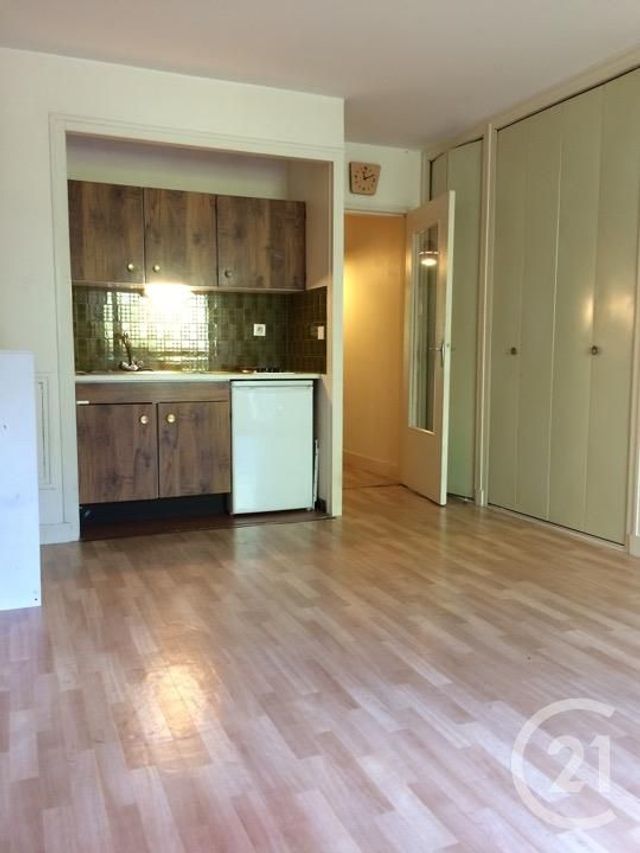 Appartement Studio à vendre - 1 pièce - 27,59 m2 - Gif Sur Yvette - 91 - ILE-DE-FRANCE