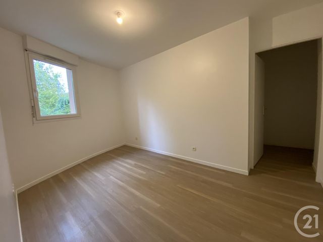Appartement à louer - 3 pièces - 55,02 m2 - Fontenay Les Briis - 91 - ILE-DE-FRANCE