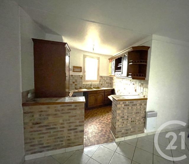 Appartement à louer - 2 pièces - 34,25 m2 - St Arnoult En Yvelines - 78 - ILE-DE-FRANCE