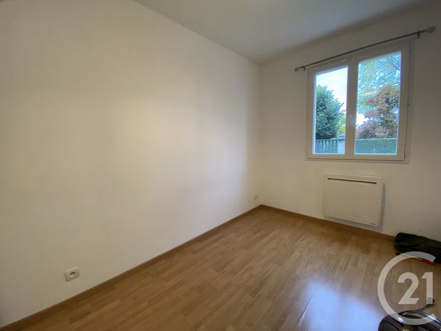 Afficher la photo en grand Maison à louer - 7 pièces - 118,38 m2 - St Arnoult En Yvelines - 78 - ILE-DE-FRANCE