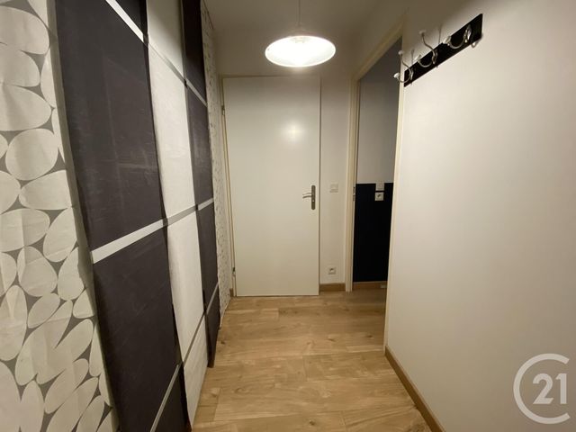 Afficher la photo en grand Appartement à louer - 3 pièces - 53 m2 - Montlhery - 91 - ILE-DE-FRANCE