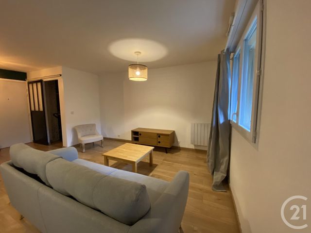 Afficher la photo en grand Appartement à louer - 3 pièces - 53 m2 - Montlhery - 91 - ILE-DE-FRANCE