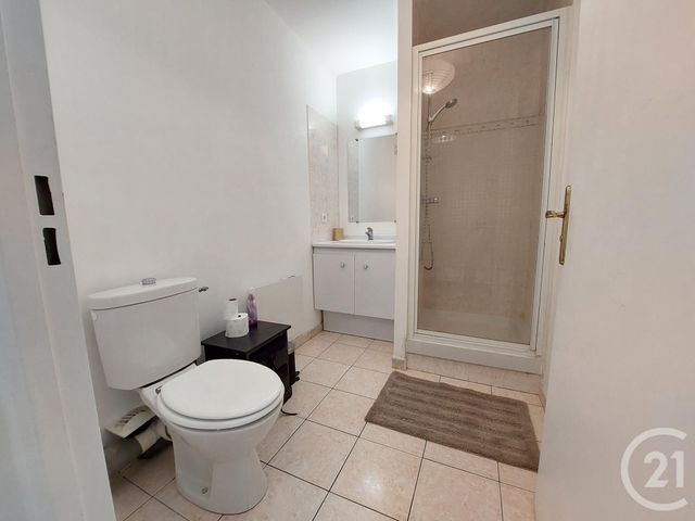 Appartement F1 à louer - 1 pièce - 28,43 m2 - Montigny Le Bretonneux - 78 - ILE-DE-FRANCE