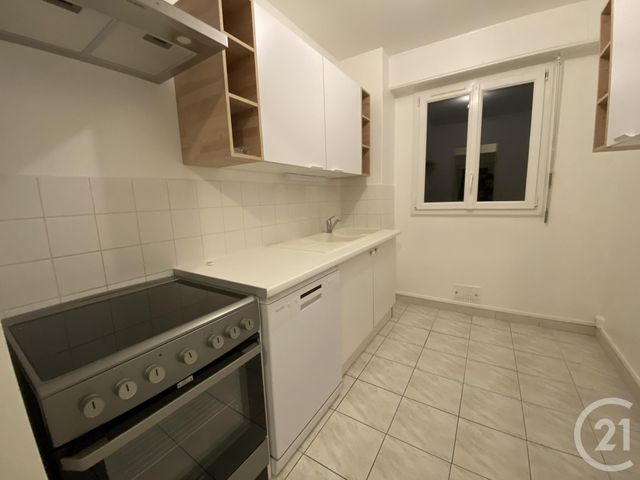 Appartement &agrave; louer - 3 pi&egrave;ces - 57,92 m2 - Arpajon - 91 - ILE-DE-FRANCE
