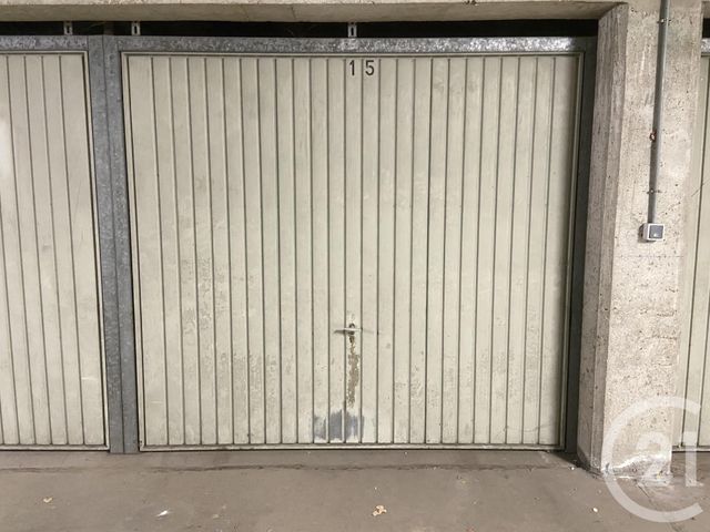 Parking à louer DOURDAN