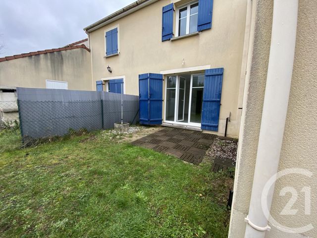 Maison &agrave; louer - 4 pi&egrave;ces - 70 m2 - Les Ulis - 91 - ILE-DE-FRANCE