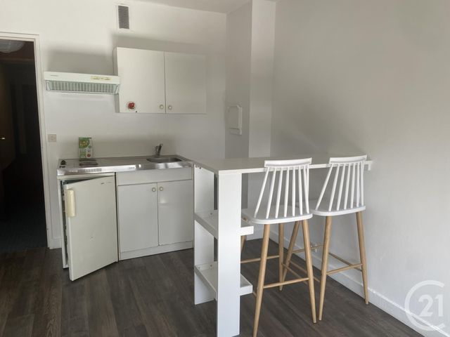 Appartement F1 &agrave; louer - 1 pi&egrave;ce - 26,14 m2 - Orsay - 91 - ILE-DE-FRANCE