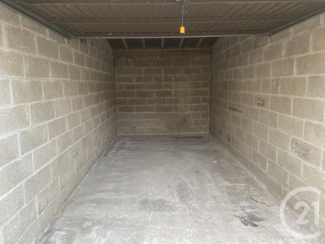 parking - LIMOURS - 91