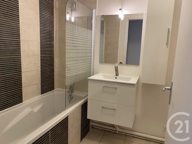 Appartement Studio &agrave; louer - 1 pi&egrave;ce - 31,64 m2 - St Arnoult En Yvelines - 78 - ILE-DE-FRANCE