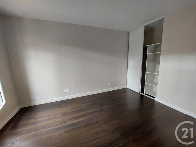 Appartement F3 &agrave; louer - 3 pi&egrave;ces - 61,72 m2 - St Remy Les Chevreuse - 78 - ILE-DE-FRANCE