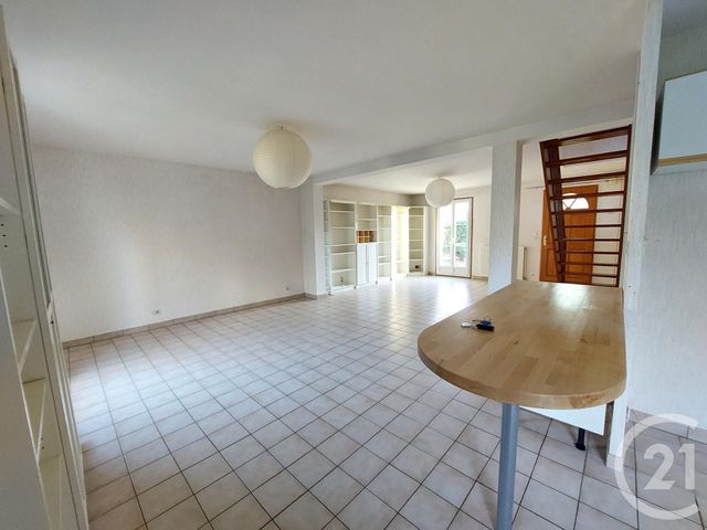 Maison &agrave; louer - 5 pi&egrave;ces - 105,36 m2 - Ablis - 78 - ILE-DE-FRANCE