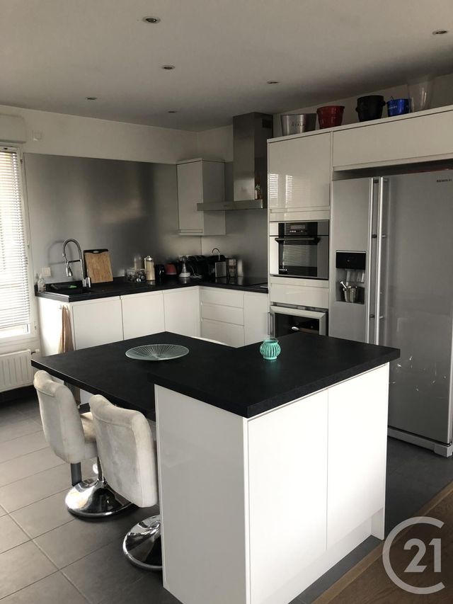 Appartement F3 &agrave; louer - 3 pi&egrave;ces - 66 m2 - Rambouillet - 78 - ILE-DE-FRANCE