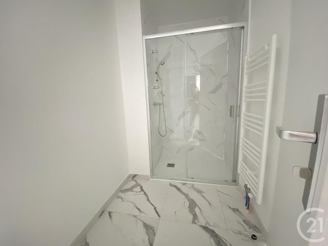 Appartement F2 &agrave; louer - 2 pi&egrave;ces - 39,50 m2 - Rambouillet - 78 - ILE-DE-FRANCE