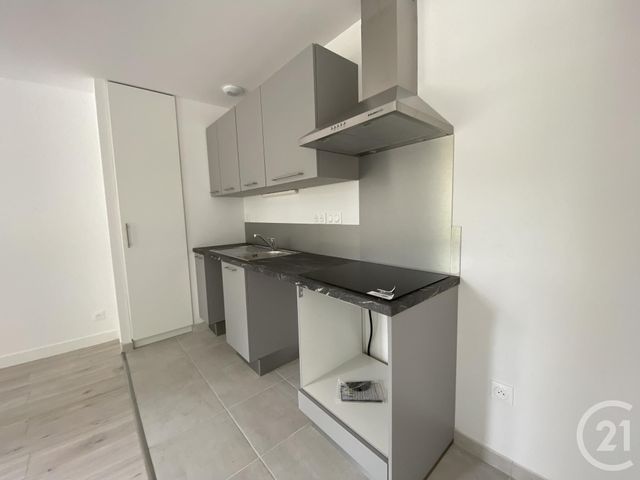 Appartement F2 &agrave; louer - 2 pi&egrave;ces - 39,50 m2 - Rambouillet - 78 - ILE-DE-FRANCE