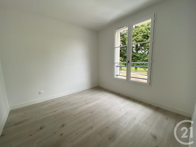 Appartement F2 &agrave; louer - 2 pi&egrave;ces - 39,50 m2 - Rambouillet - 78 - ILE-DE-FRANCE