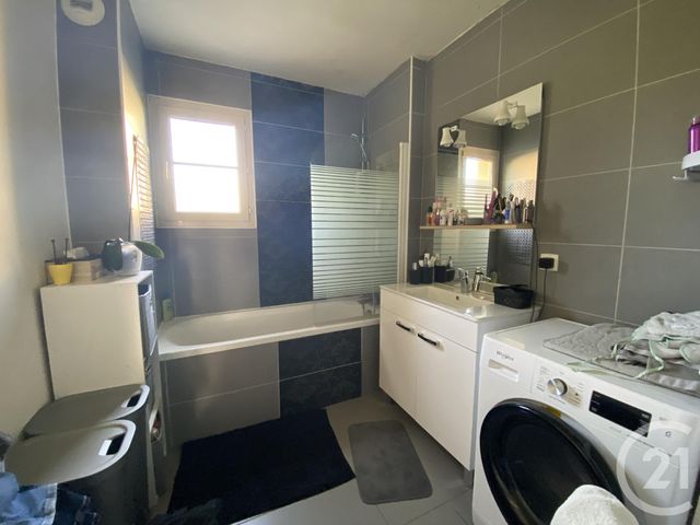 Appartement F3 &agrave; louer - 3 pi&egrave;ces - 64,87 m2 - Forges Les Bains - 91 - ILE-DE-FRANCE