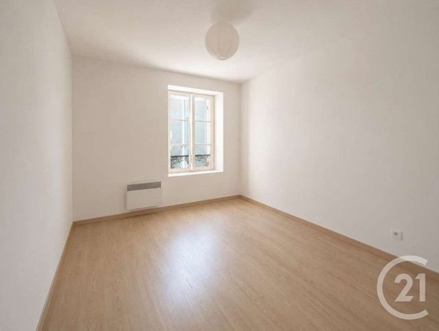 Appartement F3 &agrave; louer - 3 pi&egrave;ces - 45,17 m2 - Limours - 91 - ILE-DE-FRANCE