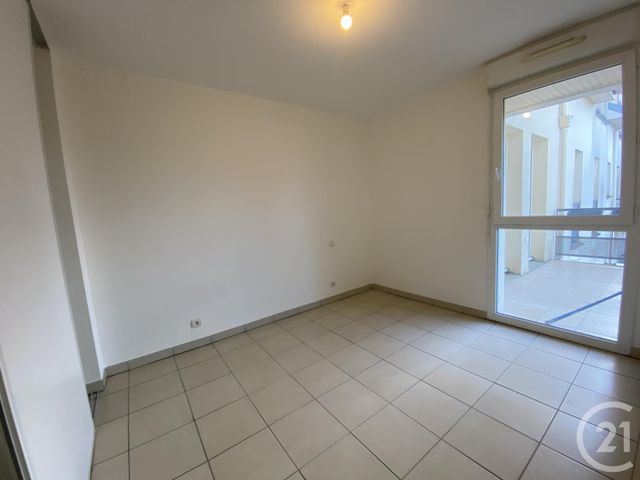Appartement &agrave; louer - 3 pi&egrave;ces - 59,88 m2 - Dourdan - 91 - ILE-DE-FRANCE