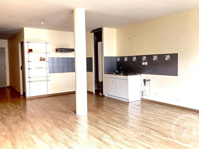 Appartement F1 &agrave; louer - 1 pi&egrave;ce - 42,62 m2 - Breuillet - 91 - ILE-DE-FRANCE