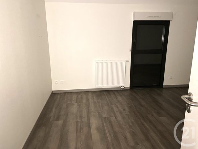 Maison &agrave; louer - 5 pi&egrave;ces - 137,40 m2 - Forges Les Bains - 91 - ILE-DE-FRANCE