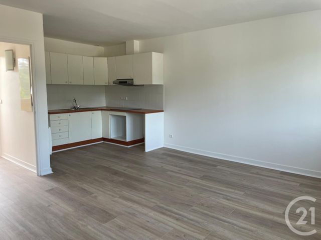 Appartement Duplex &agrave; louer - 3 pi&egrave;ces - 44,47 m2 - Limours - 91 - ILE-DE-FRANCE