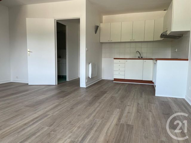 Appartement Duplex &agrave; louer - 3 pi&egrave;ces - 44,47 m2 - Limours - 91 - ILE-DE-FRANCE