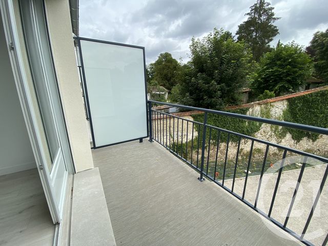 Appartement &agrave; louer - 2 pi&egrave;ces - 41,80 m2 - Rambouillet - 78 - ILE-DE-FRANCE