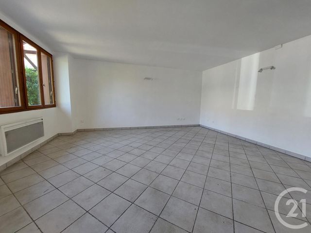 Appartement &agrave; louer - 2 pi&egrave;ces - 43,80 m2 - Bonnelles - 78 - ILE-DE-FRANCE