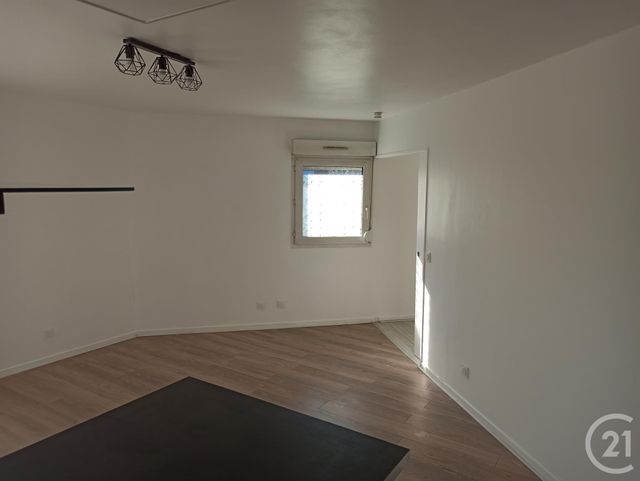 Appartement F2 &agrave; louer - 2 pi&egrave;ces - 43,27 m2 - Longjumeau - 91 - ILE-DE-FRANCE