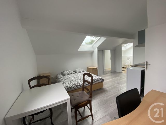 Appartement F1 &agrave; louer - 1 pi&egrave;ce - 25,30 m2 - Palaiseau - 91 - ILE-DE-FRANCE