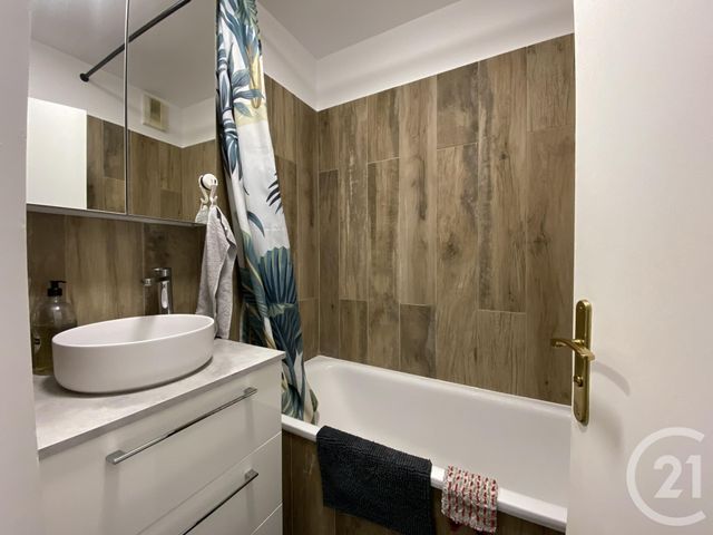Appartement F2 &agrave; louer - 2 pi&egrave;ces - 51,04 m2 - Forges Les Bains - 91 - ILE-DE-FRANCE