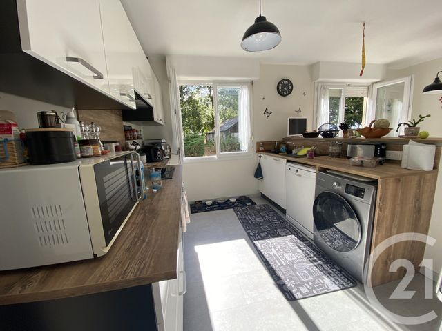 Maison &agrave; louer - 4 pi&egrave;ces - 95,69 m2 - Boinville Le Gaillard - 78 - ILE-DE-FRANCE