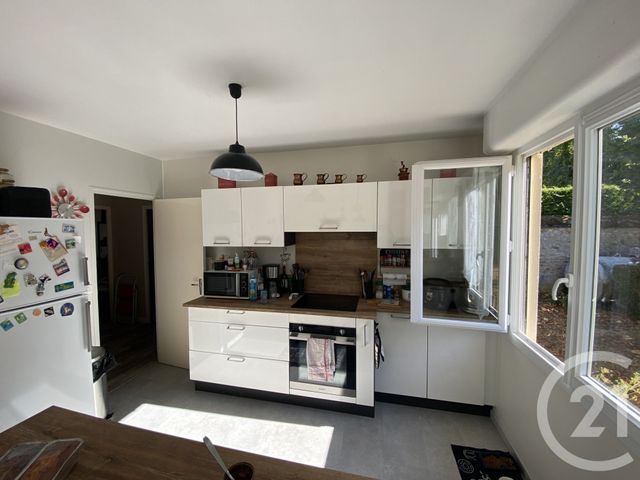 Maison &agrave; louer - 4 pi&egrave;ces - 95,69 m2 - Boinville Le Gaillard - 78 - ILE-DE-FRANCE
