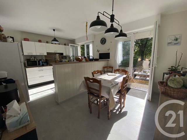 Maison &agrave; louer - 4 pi&egrave;ces - 95,69 m2 - Boinville Le Gaillard - 78 - ILE-DE-FRANCE