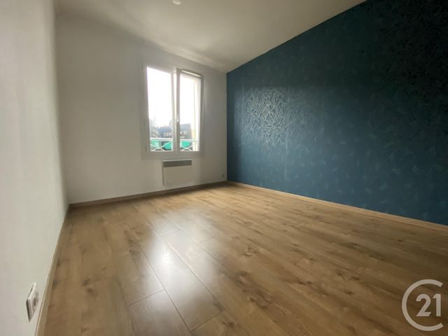 Appartement F3 &agrave; louer - 3 pi&egrave;ces - 57,06 m2 - St Arnoult En Yvelines - 78 - ILE-DE-FRANCE